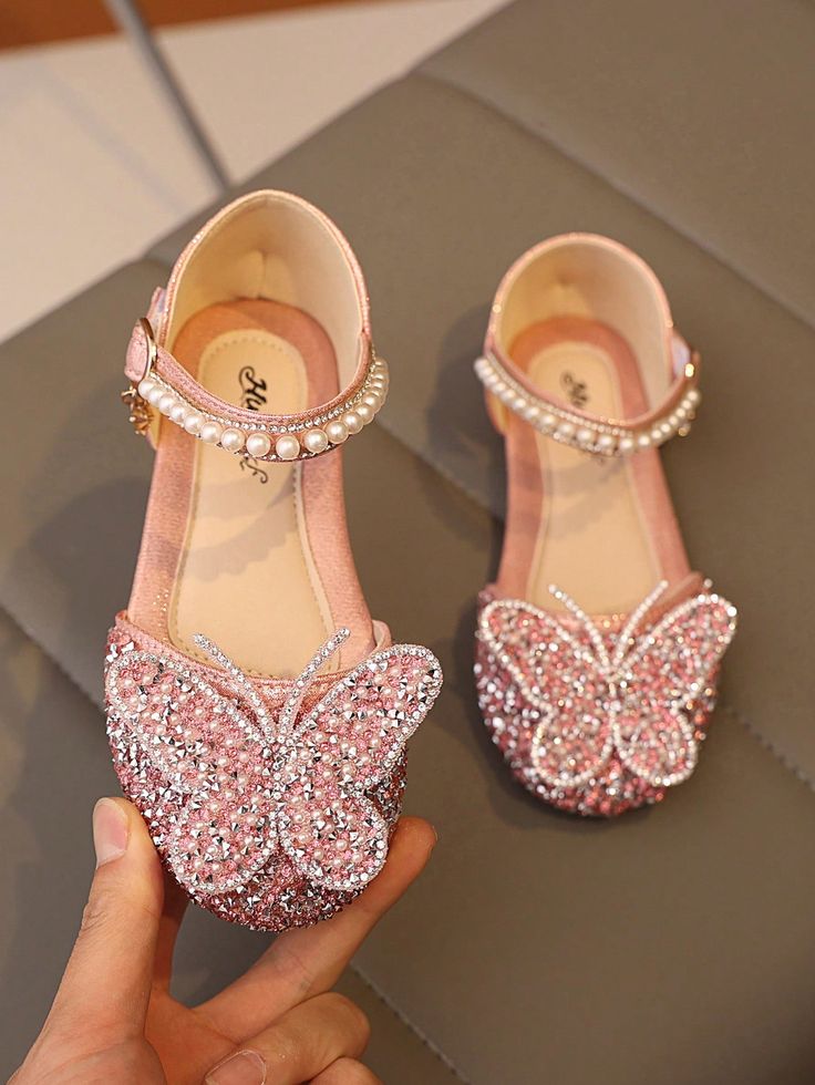 Princess shoes thumbnail 3
